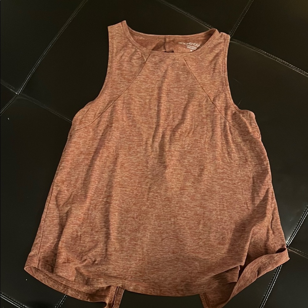 Beyond Yoga All About It Split Back tank, size XS